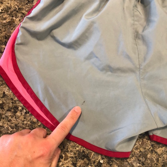 Nike Athletic Shorts - Small - Dove Grey & Pink - Picture 4 of 4